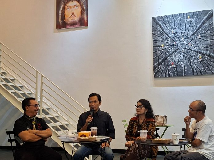 Bedah Buku Karya Robertus Fahik Menghidupkan Kembali Gerson dan Umbu